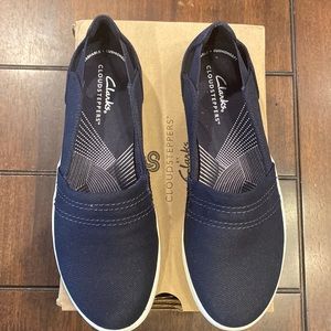 Clarks Cloudsteppers. Brand new in box. Size 6.5